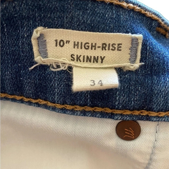 Madewell 10" High-Rise Skinny Jeans:
Drop Step-Hem Edition - Picture 7 of 9